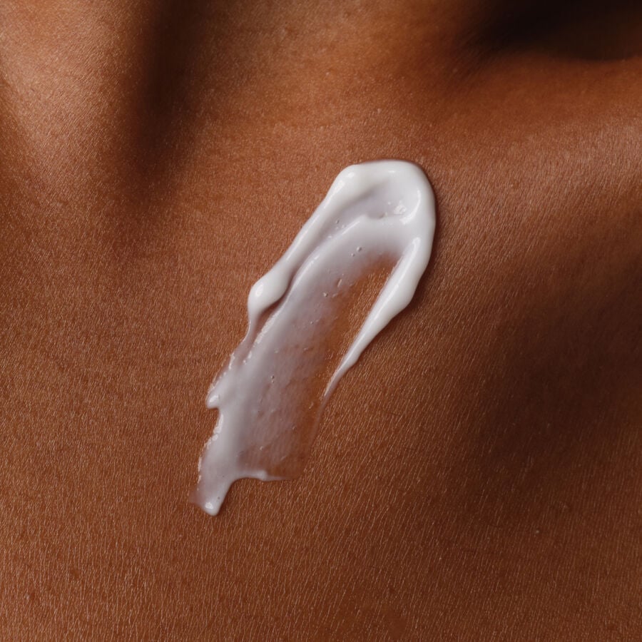 natural-moisturizing-factors-inulin-body-lotion-o4 ORD-Body-Care-Bundles-Brief-NMF-application-shot.jpg